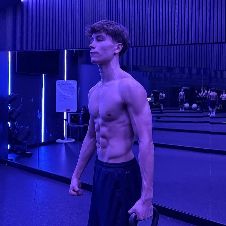 Jack Low, online fitness and nutrition coach